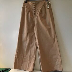 Pants 10 NWT $139 Khaki Wide Leg Gianni Bini